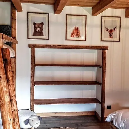 Le Pre Des Biches By Interhome