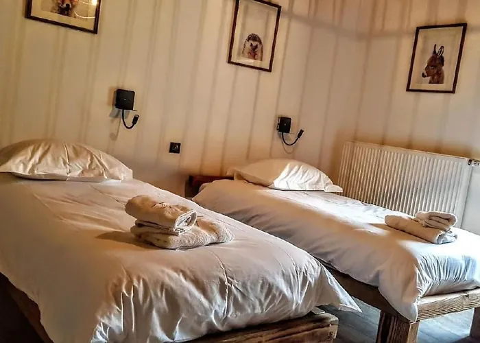 Le Pre Des Biches By Interhome Дом отдыха