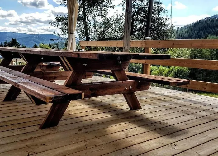 Le Pre Des Biches By Interhome *